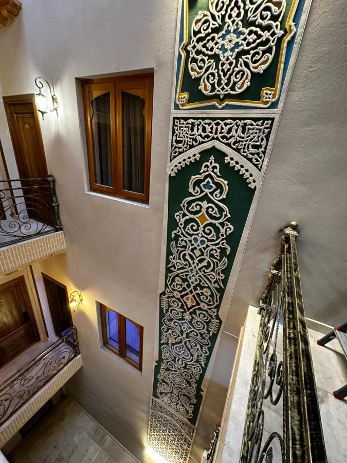 Hotel Zarhal بخارى المظهر الخارجي الصورة
