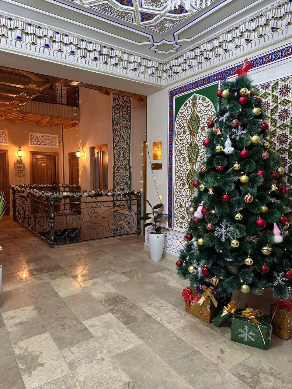 Hotel Zarhal بخارى المظهر الخارجي الصورة