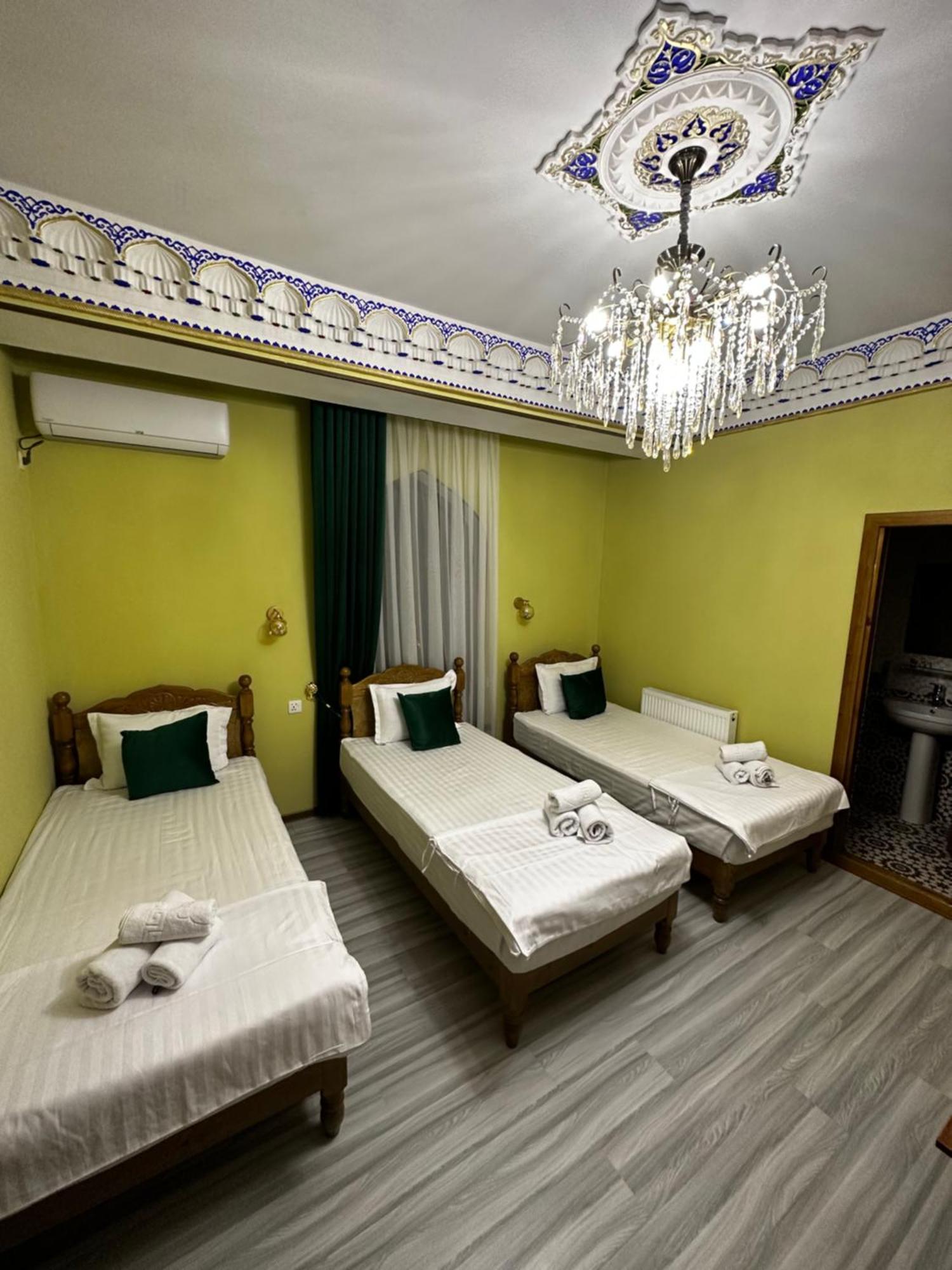 Hotel Zarhal بخارى المظهر الخارجي الصورة