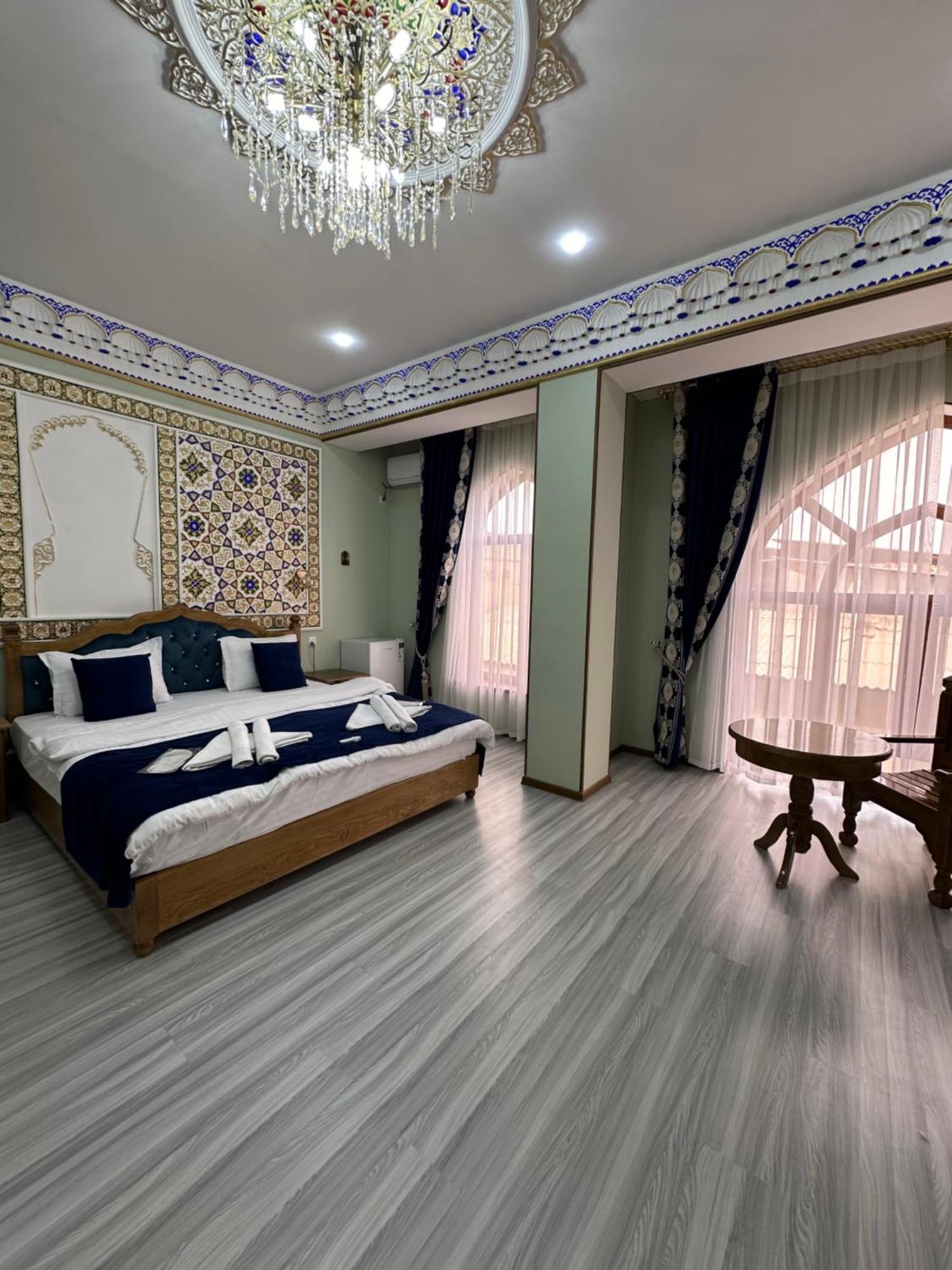 Hotel Zarhal بخارى المظهر الخارجي الصورة