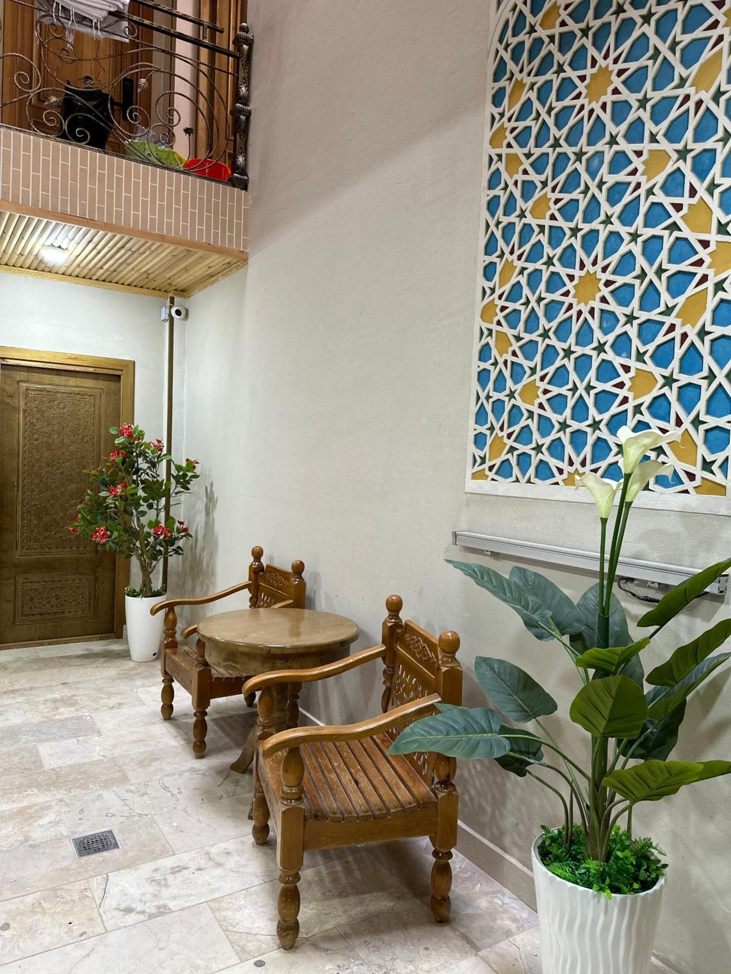 Hotel Zarhal بخارى المظهر الخارجي الصورة