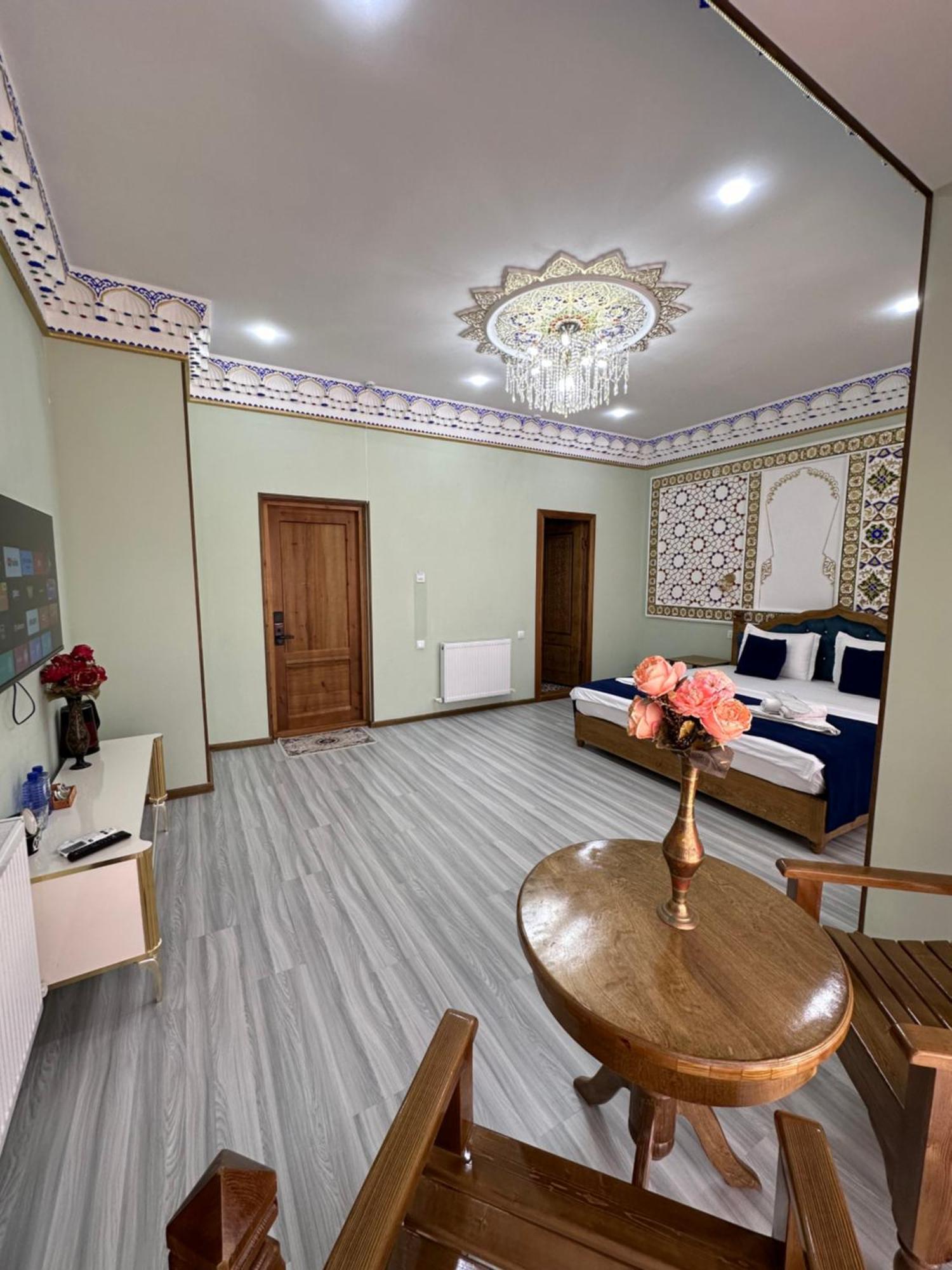 Hotel Zarhal بخارى المظهر الخارجي الصورة