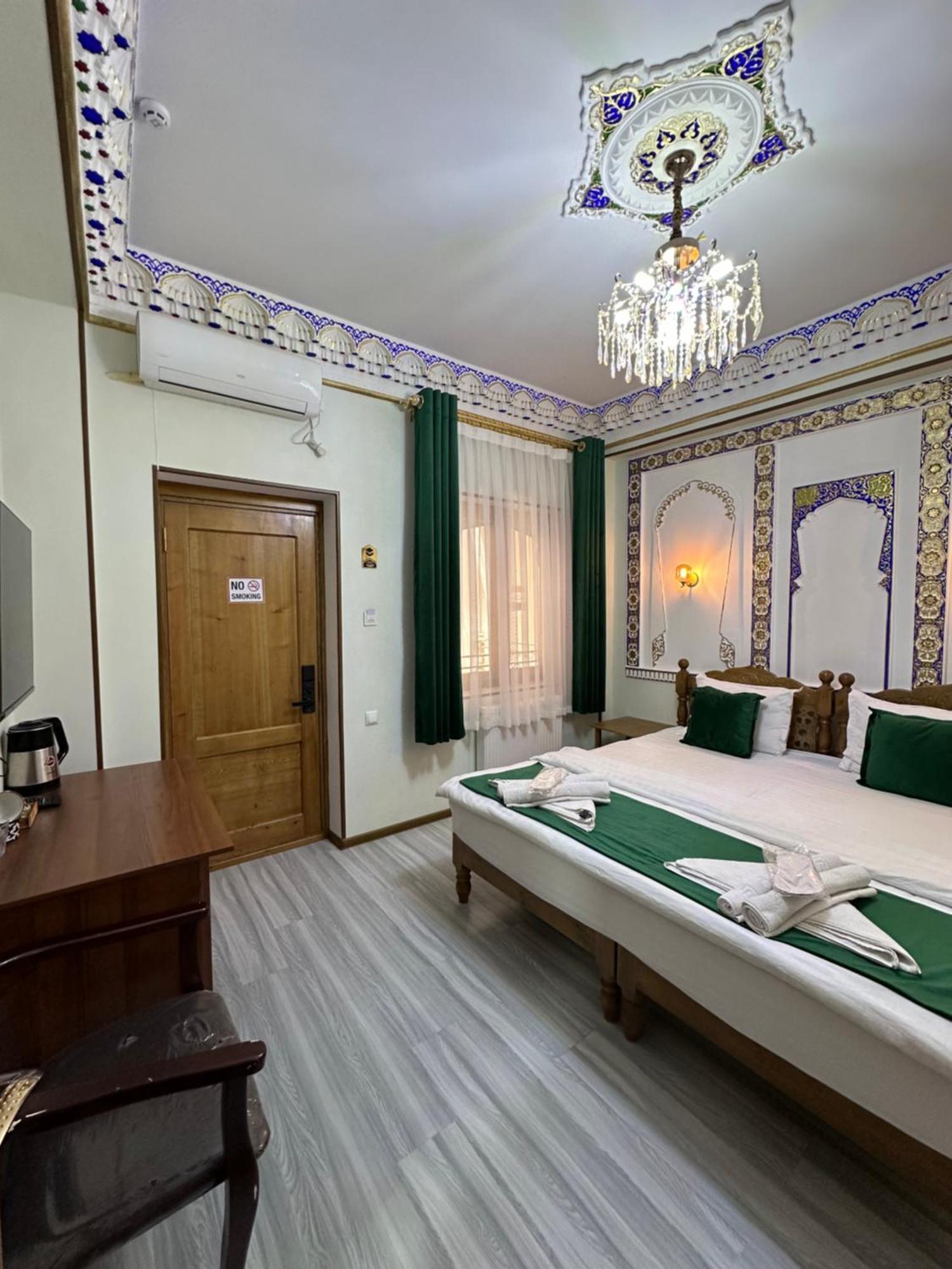 Hotel Zarhal بخارى المظهر الخارجي الصورة