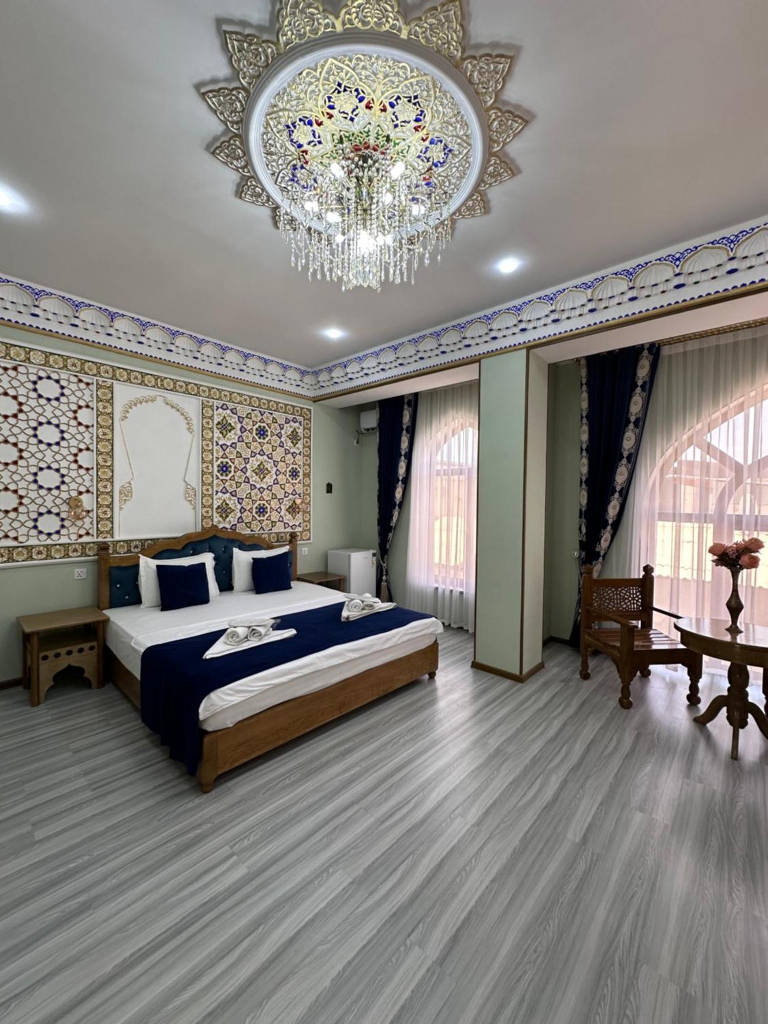 Hotel Zarhal بخارى المظهر الخارجي الصورة